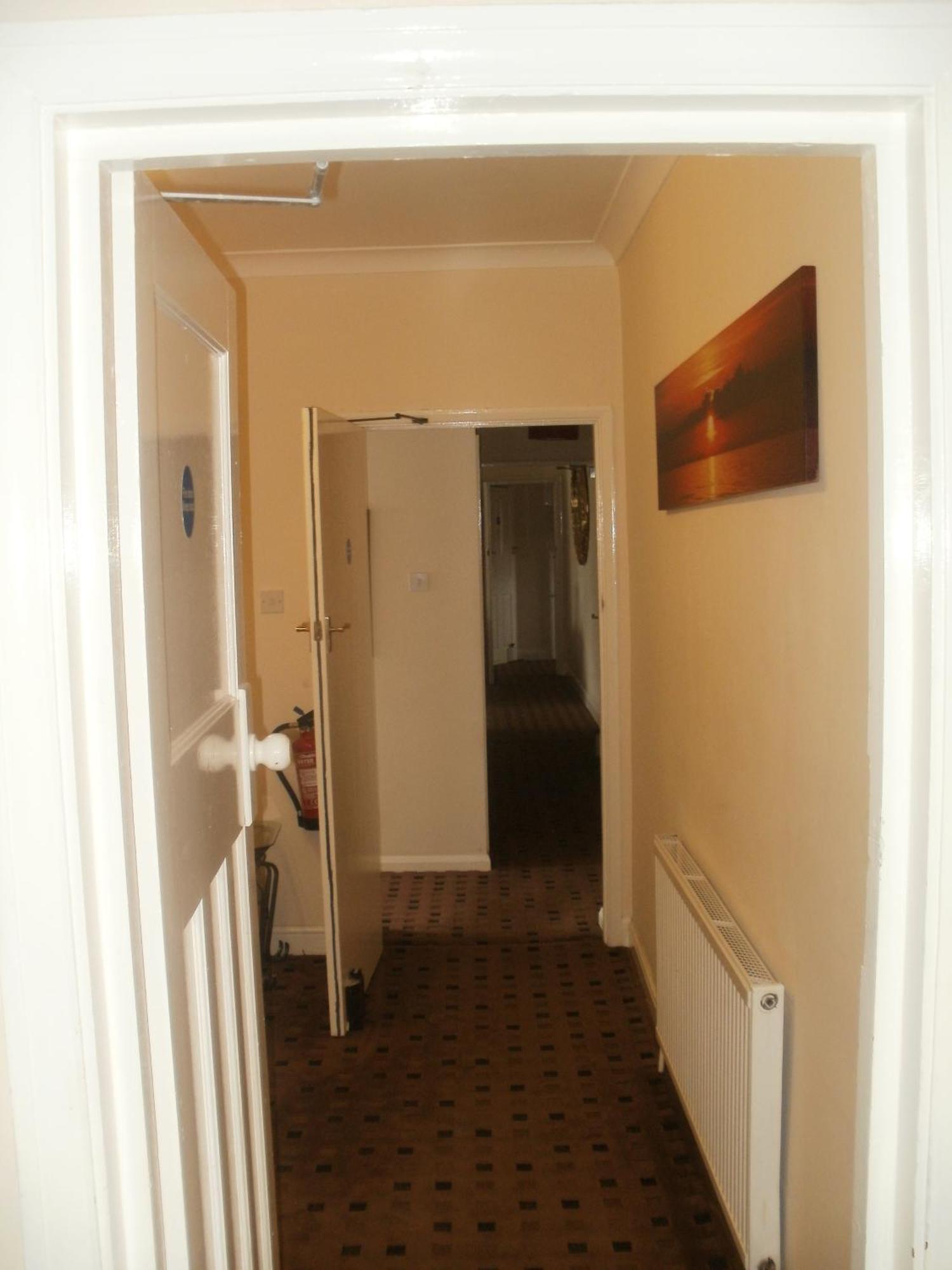 London Heathrow Guesthouse ฮิลลิงดัน ภายนอก รูปภาพ